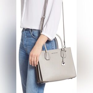 Michael Kors - Mercer Large Accordian Tote